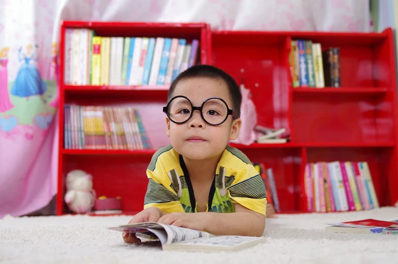 4 Signs Your Child May Need Glasses