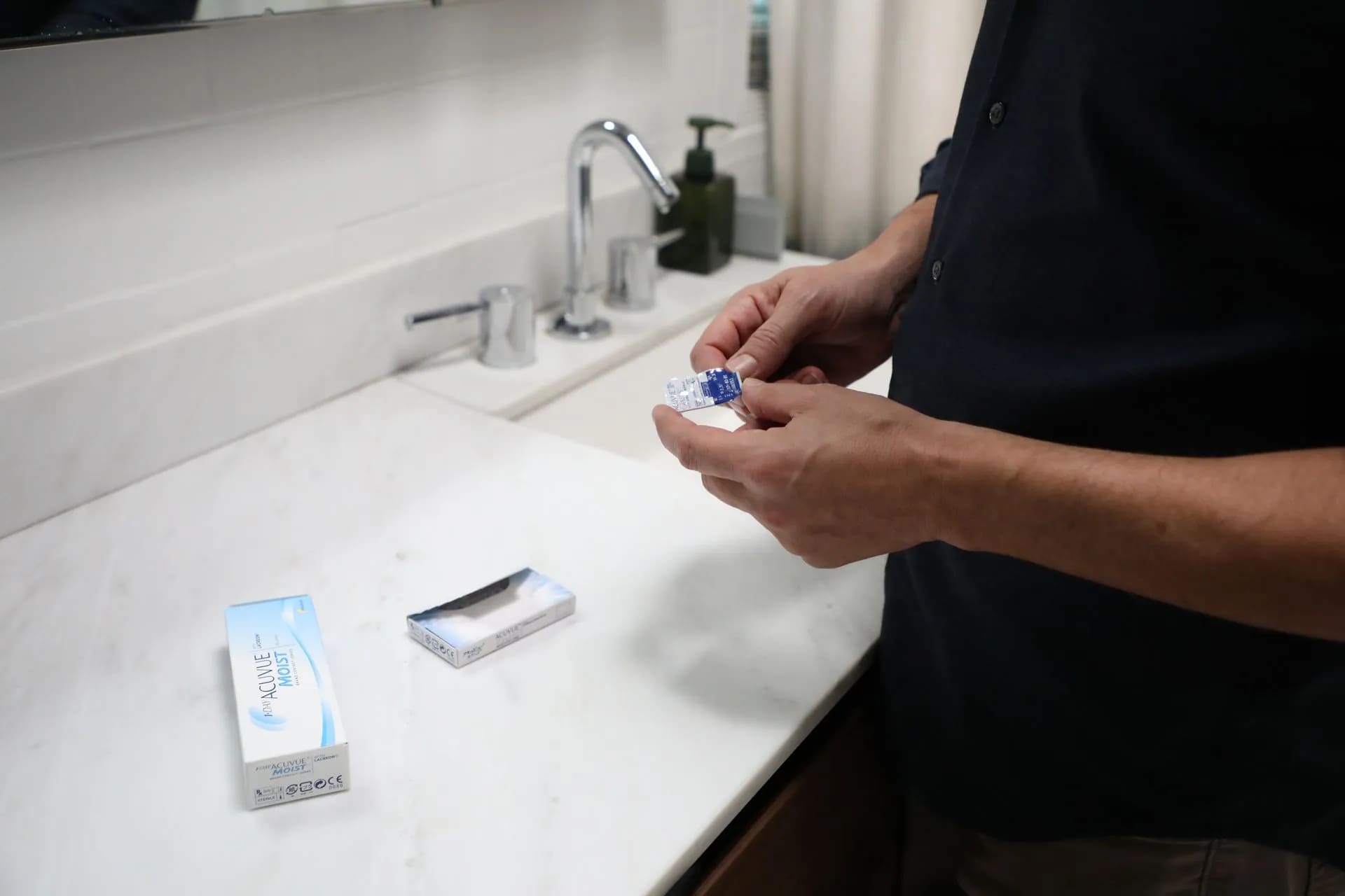 Contact Lenses vs. Glasses